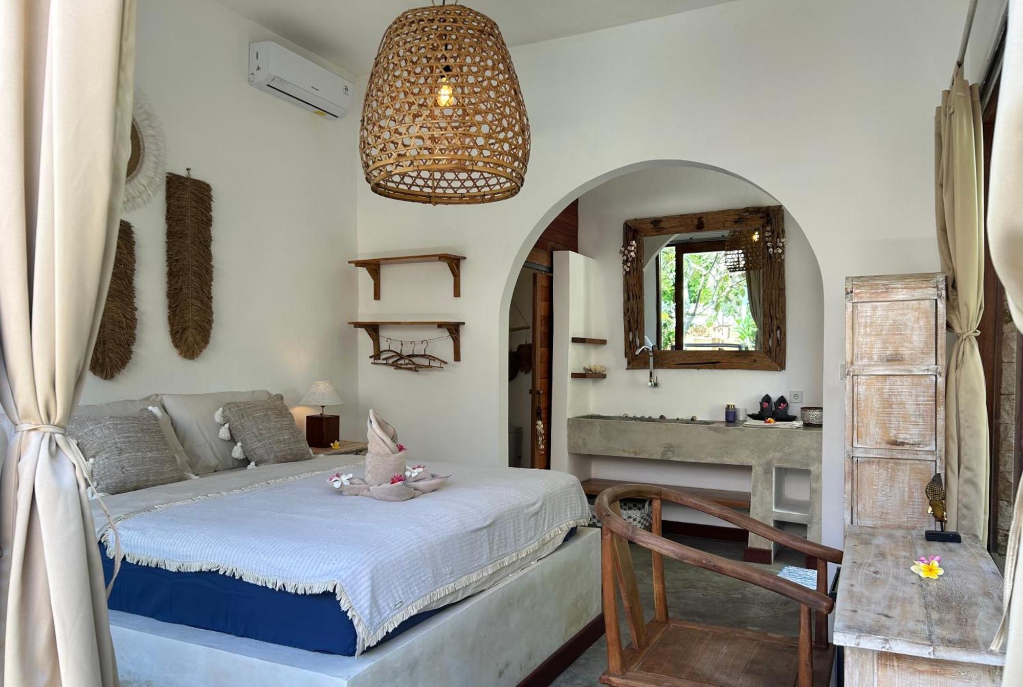 La Kreyiol Bed & Breakfast Uluwatu Eksteriør bilde