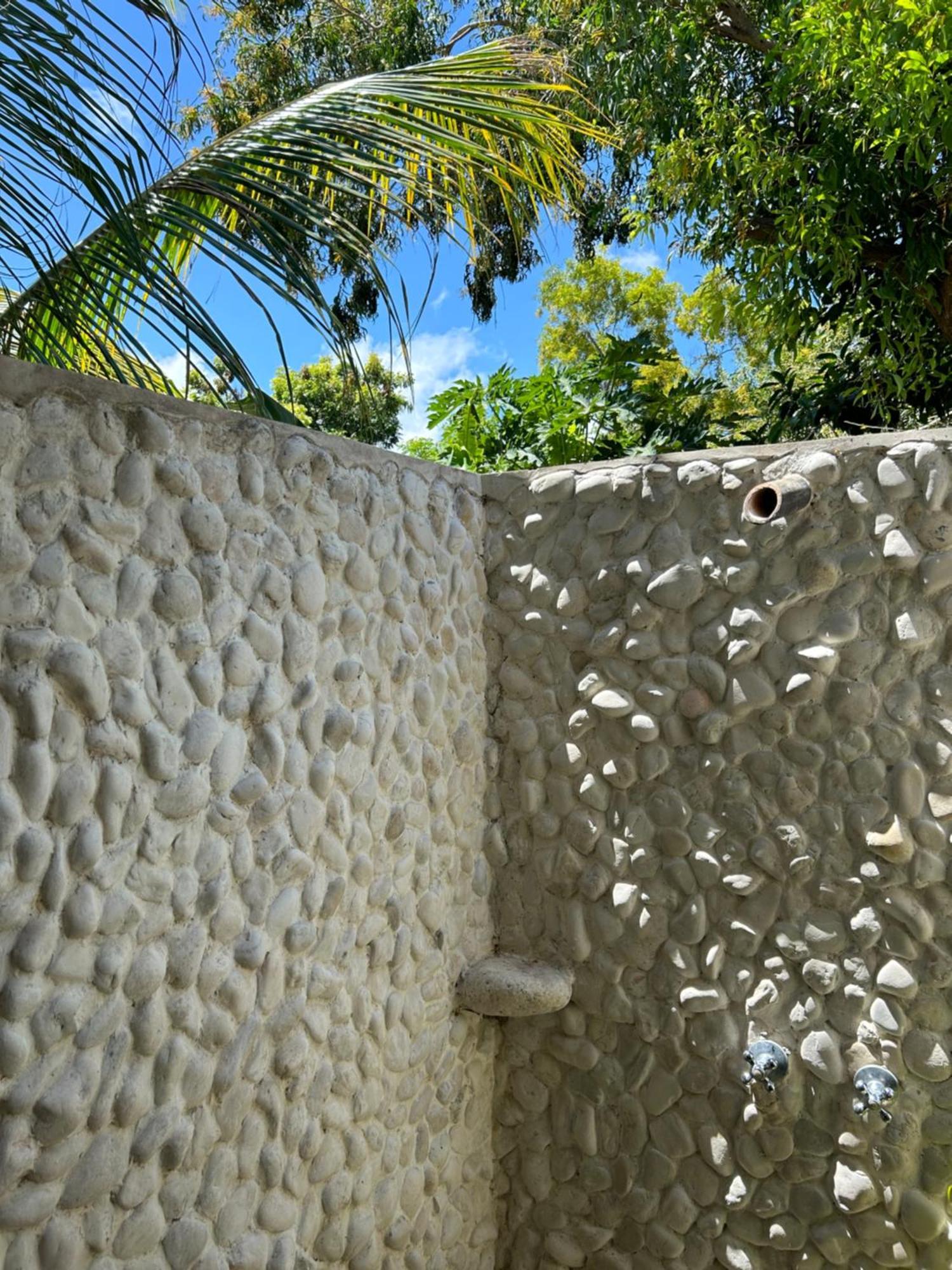 La Kreyiol Bed & Breakfast Uluwatu Eksteriør bilde