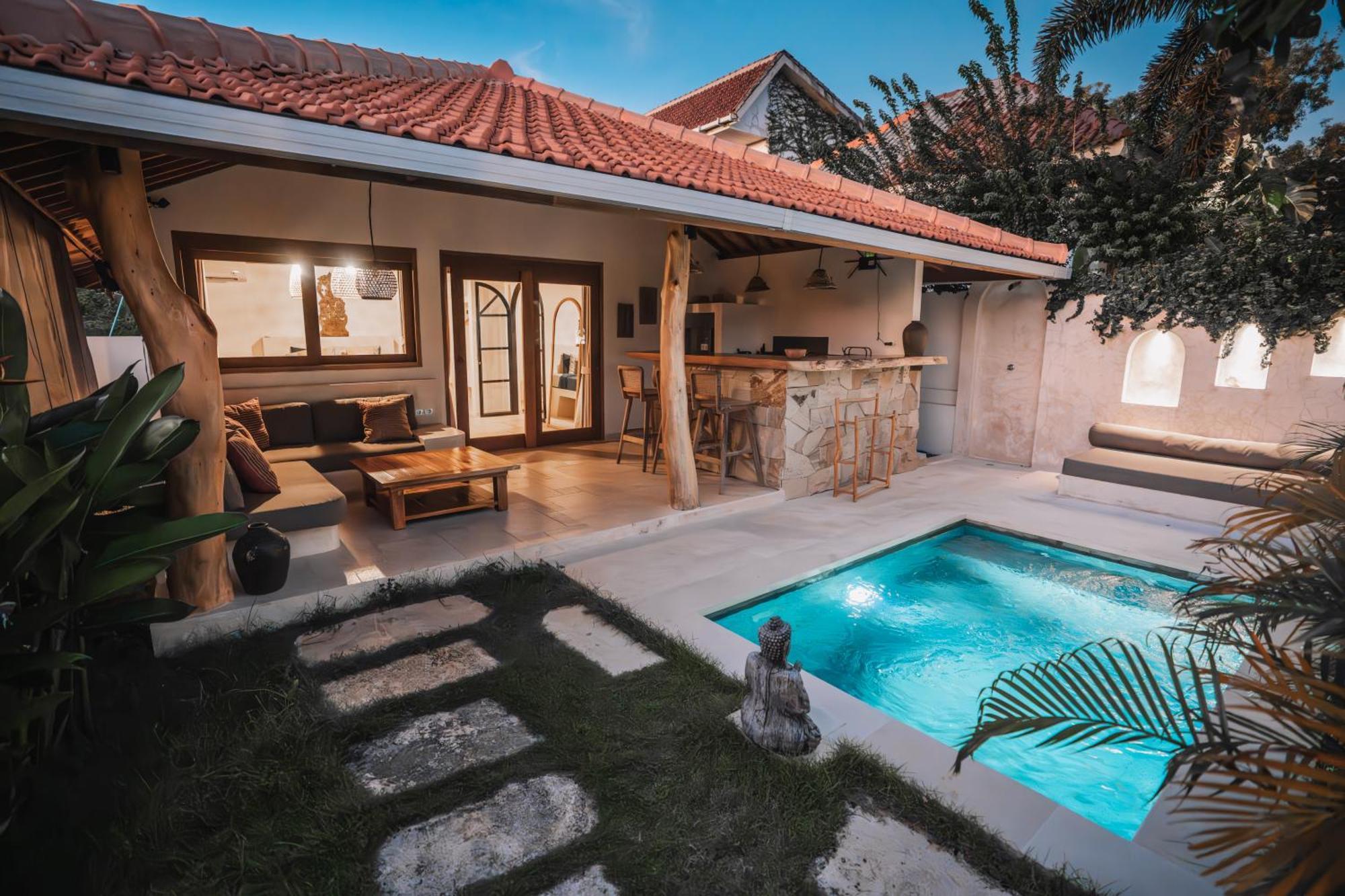 La Kreyiol Bed & Breakfast Uluwatu Eksteriør bilde