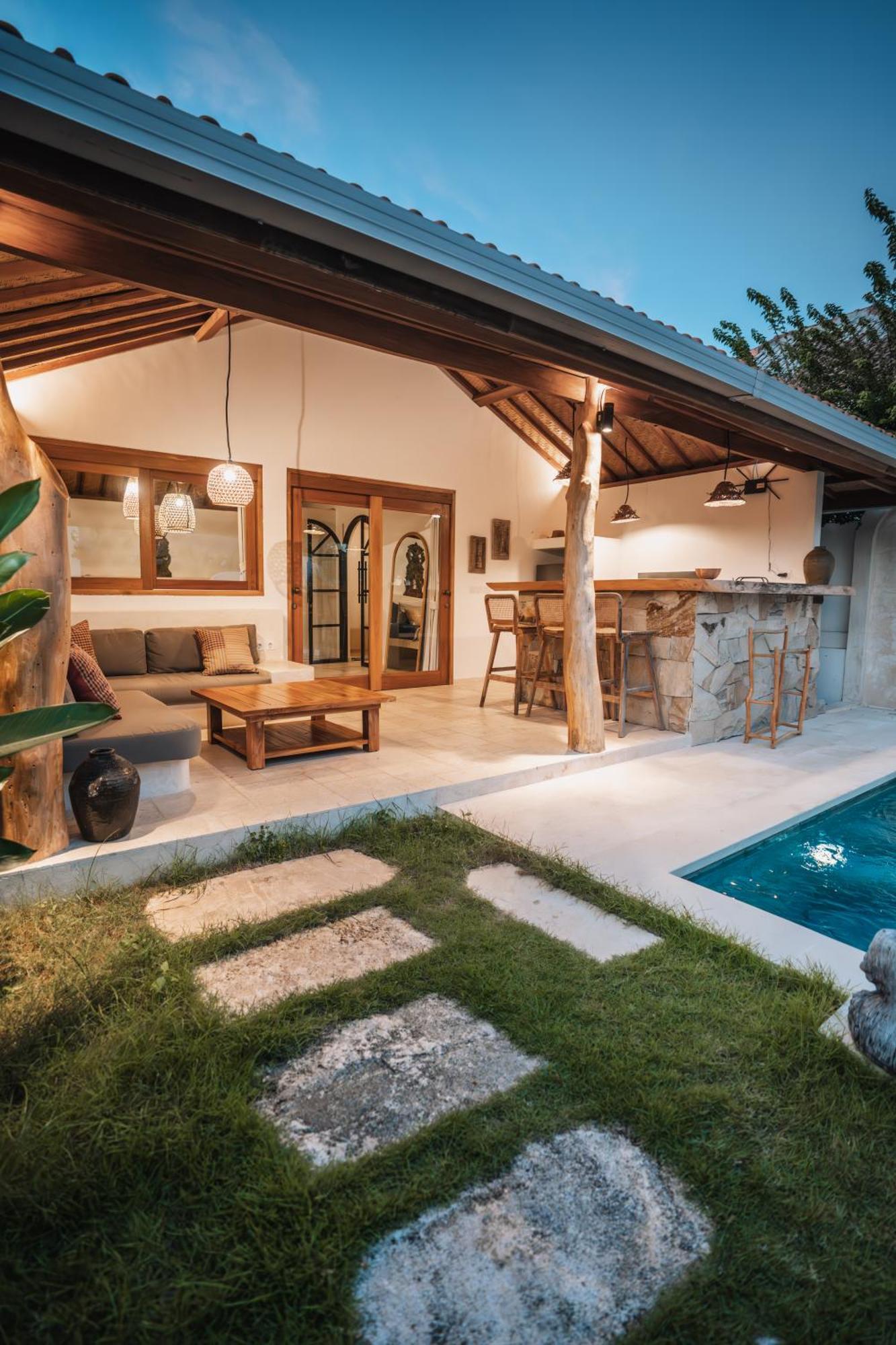 La Kreyiol Bed & Breakfast Uluwatu Eksteriør bilde