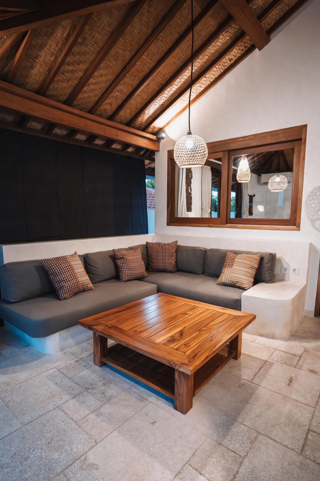 La Kreyiol Bed & Breakfast Uluwatu Eksteriør bilde