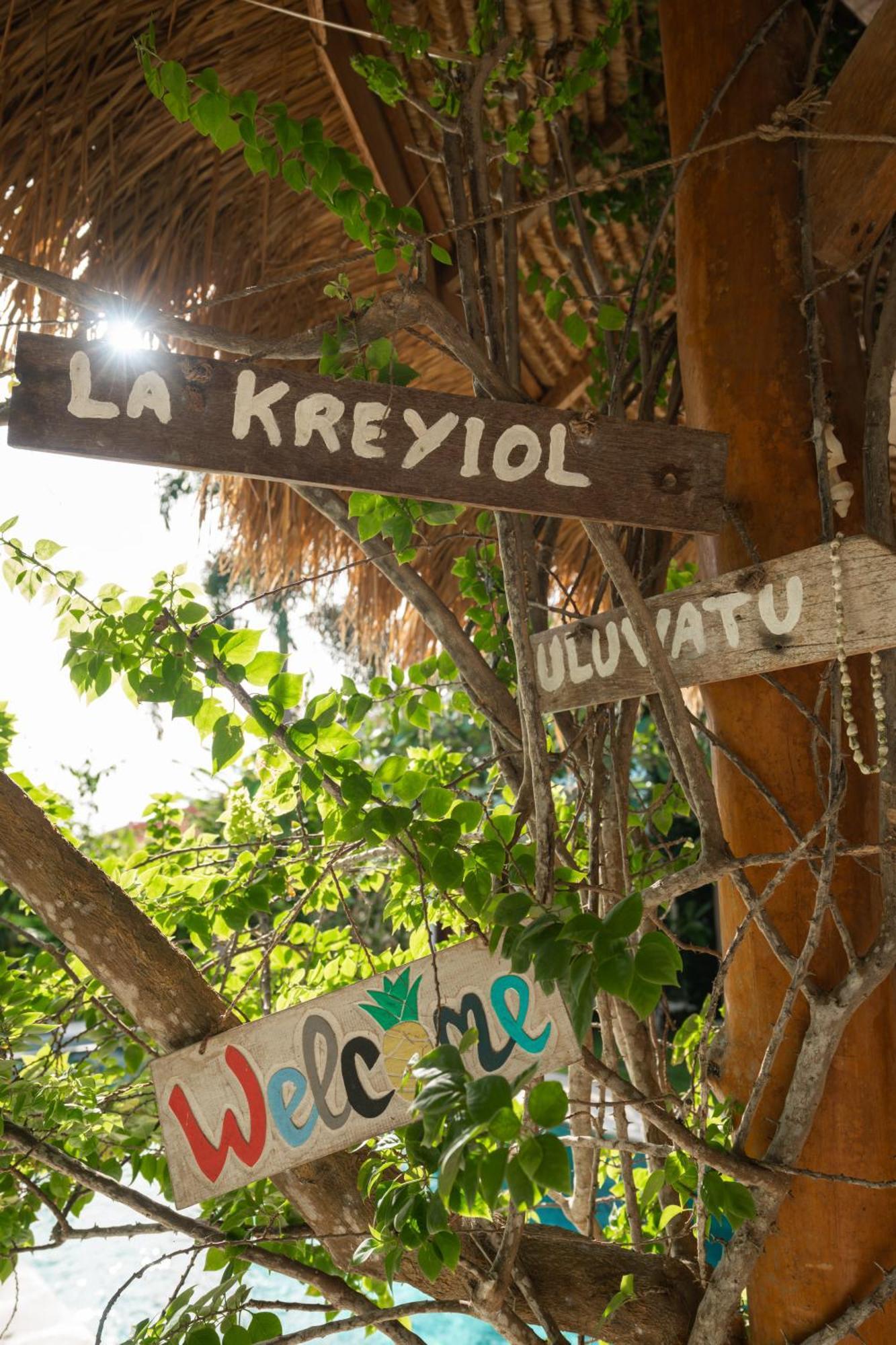 La Kreyiol Bed & Breakfast Uluwatu Eksteriør bilde